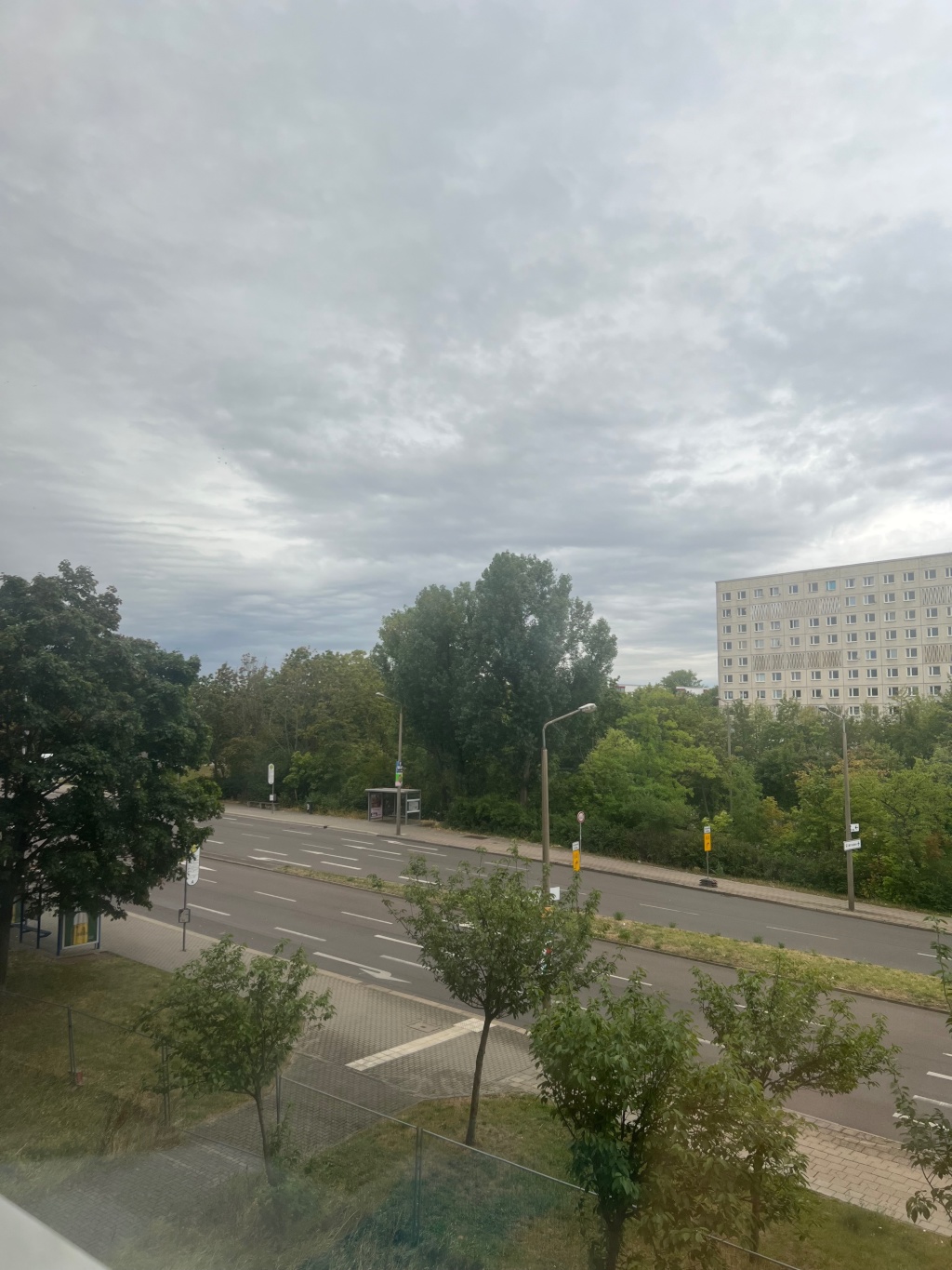 Möbliertes Einzelzimmer Wohnung – Zollrain 5, 6124 Halle (Saale) Halle-Neustadt – Vorschaubild 7