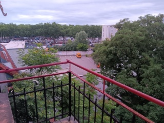 Ad image: MA-NECKARSTADT - 2 Zimmer, große WG-Wohnung mit Balkon AB SOFORT!