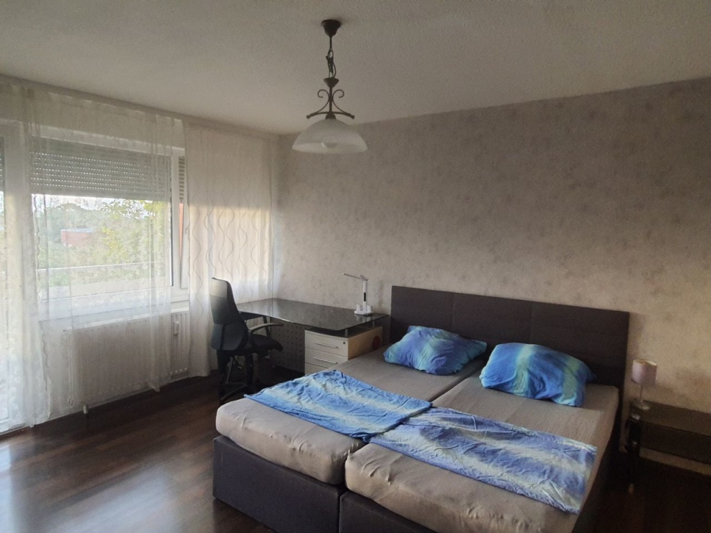 19,9 m2 möbliertes Zimmer in 4er-WG mit Balkon - All Inclusive – Londoner Ring, 67069 Ludwigshafen am Rhein Edigheim – Vorschaubild 11