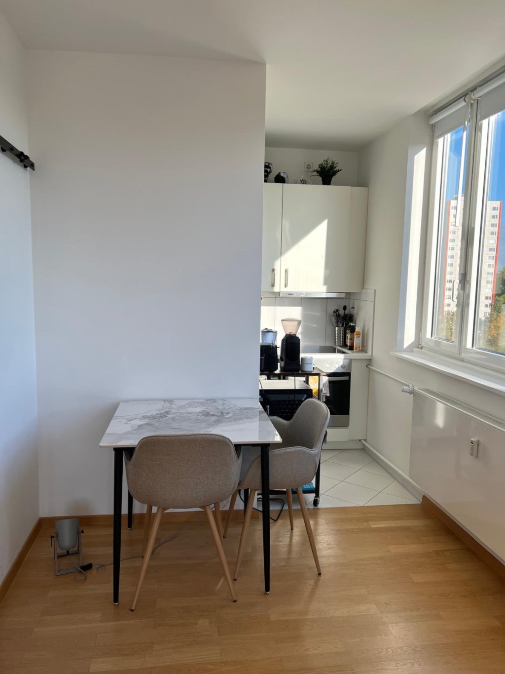 Möblierte Wohnung in Tiergarten. Perfekt für Homeoffice. Verfügbar ab 14.09.2026 - 01.04.2027 – Klopstockstraße 32, 10557 Berlin Tiergarten – Vorschaubild 5