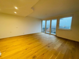 ✨ ERSTBEZUG! Lichtdurchflutete 2-Zimmer-Neubauwohnung mit Balkon & EBK in Berlin-Pankow ✨ — photo 1