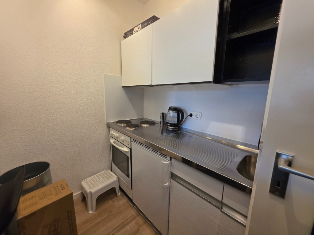 +++ Direkt im Grünen: 2-Zimmer-Wohnung in Köln-Zollstock mit großem Balkon +++ – Türnicher Straße 1, 50969 Köln Zollstock – Vorschaubild 4