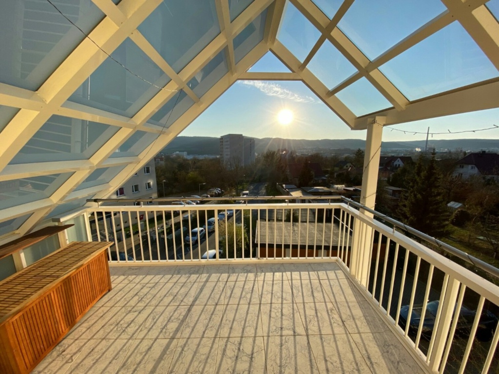 Zwei-Raum-Mietwohnung m.Balkon u.optimaler Straßenbahnanbindung in Jena-Lobeda-Altstadt, mtl.520€ zzgl.NK