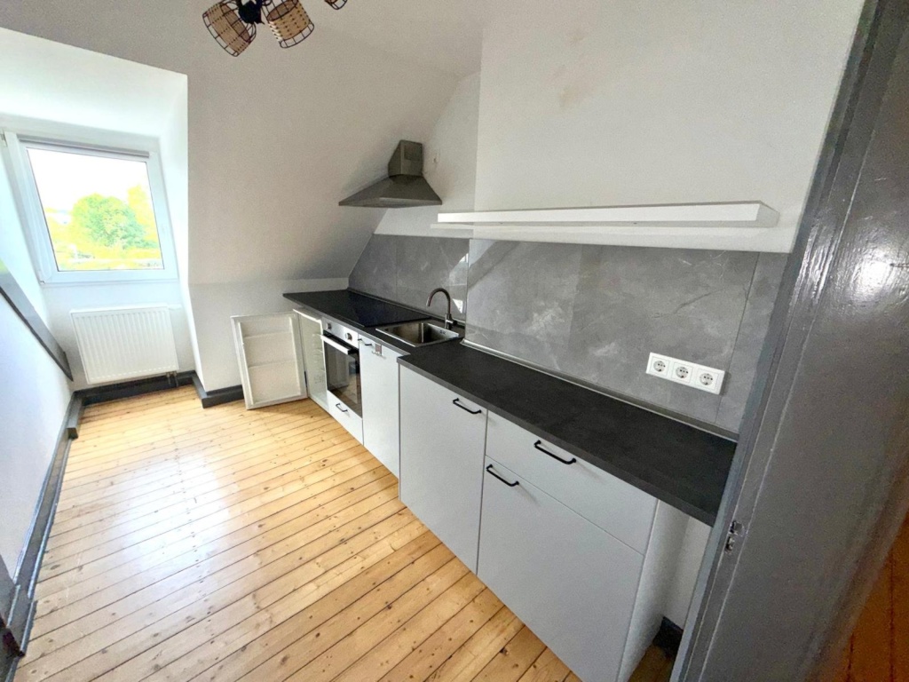 Ideal für 2er-WG | Modern sanierte DG-Wohnung in Aachen | voll möbliert | XXL-Bad – Triererstr. 398, 52078 Aachen Aachen – Vorschaubild 5