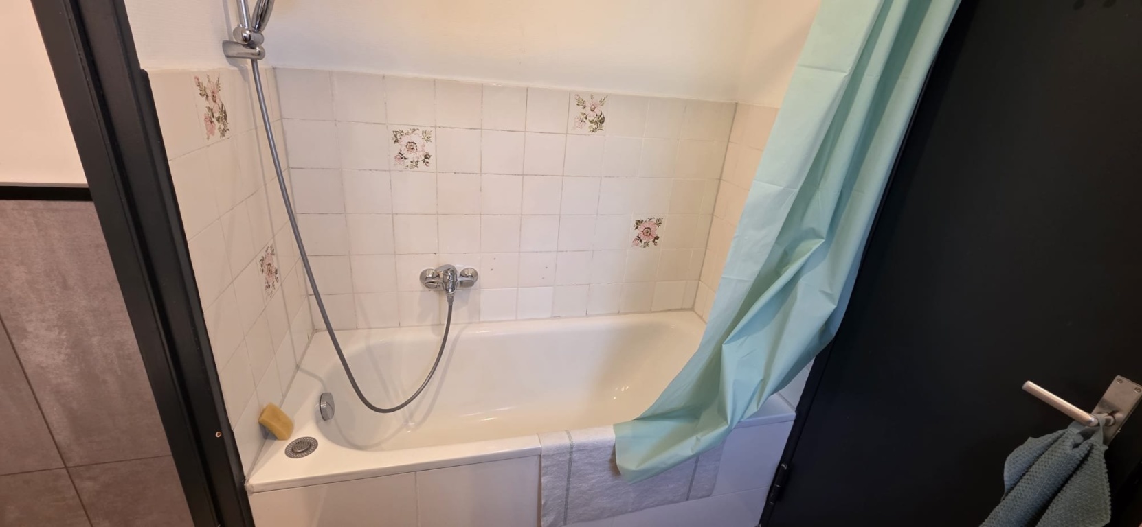 Estudio Mariendorf Kurfürstenstraße - Baddusche