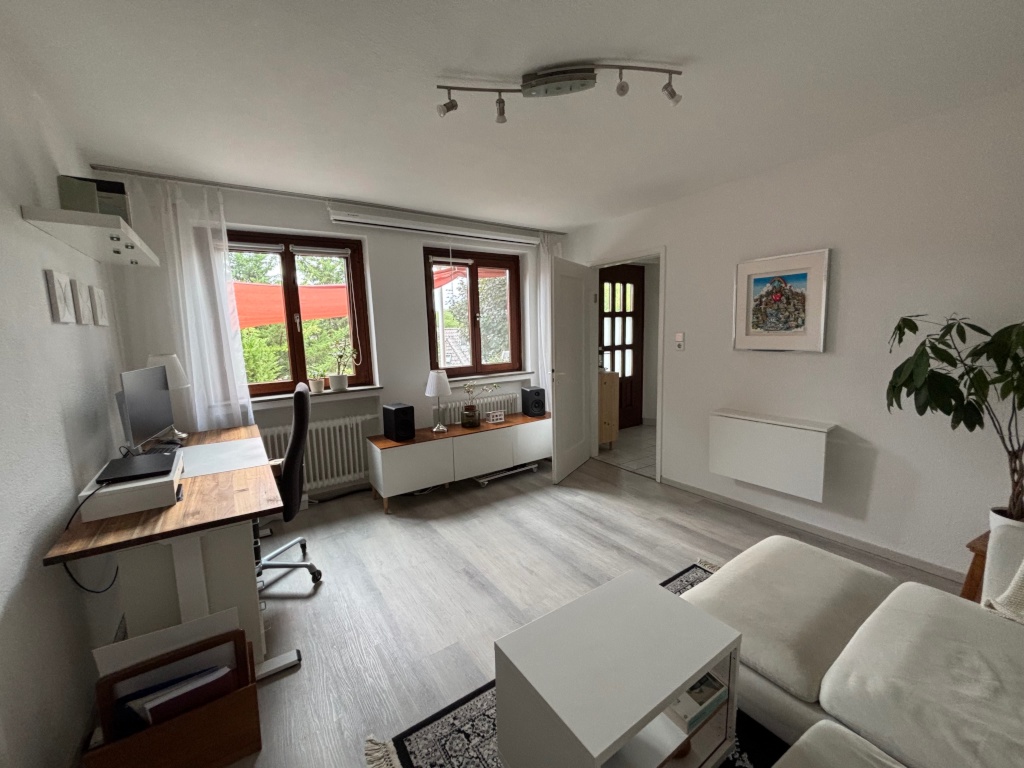 2-Zimmerwohnung mit Gartenterrasse an Studentenpaar in Stuttgart