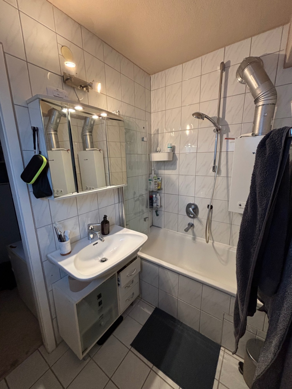 2-Zimmerwohnung mit Gartenterrasse an Studentenpaar in Stuttgart – Alosenweg 47, 70329 Stuttgart Hedelfingen – Vorschaubild 5
