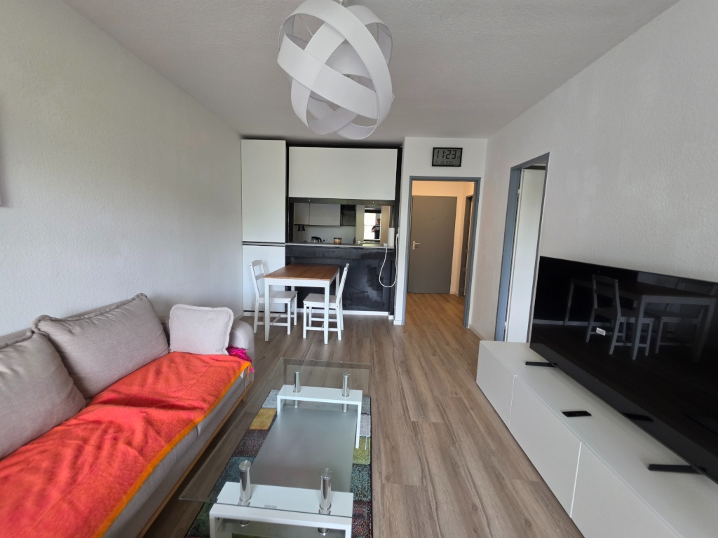 +++ Direkt im Grünen: 2-Zimmer-Wohnung in Köln-Zollstock mit großem Balkon +++
