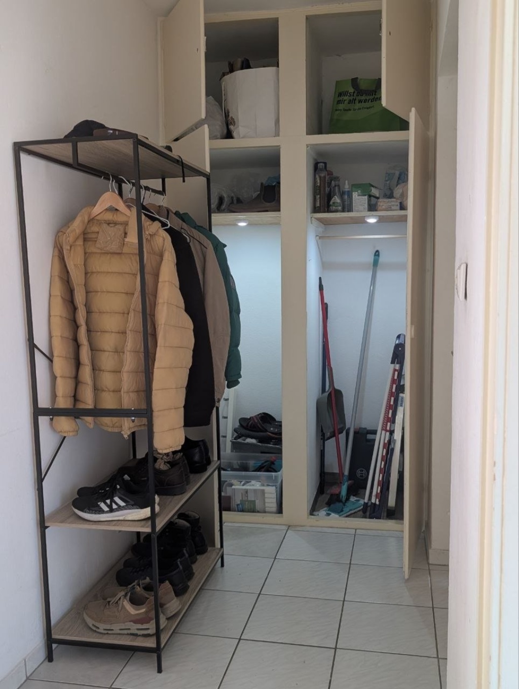 Unbefristete, möblierte 55 m2 Wohnung in Köln-Poll (Bitte lesen!) – Siegburger, 51105 Köln Poll – Vorschaubild 7