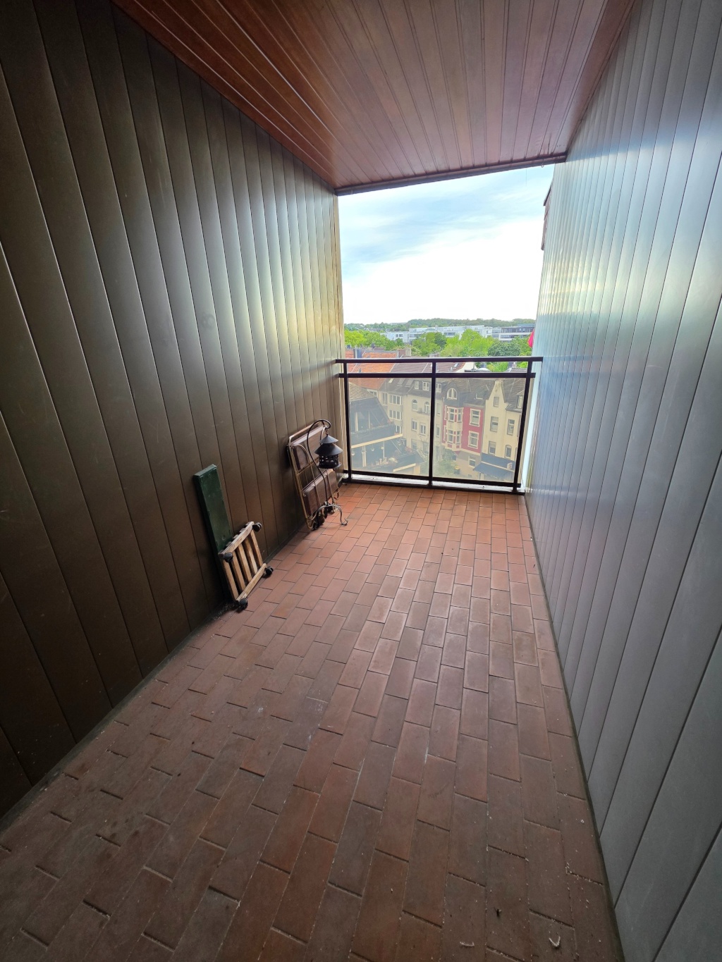 Großzügige WG-Wohnung in Rüttenscheid – ca. 100 m2, Loggia, Weitblick, U-Bahn vor der Tür – Katharinenstraße 6, 45131 Essen Rüttenscheid – Vorschaubild 16