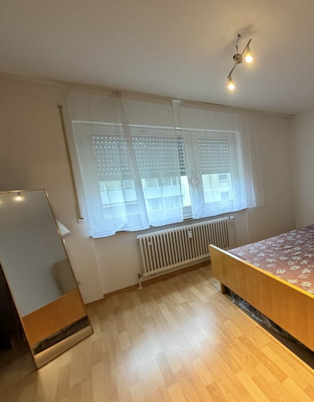 Sehr ruhig gelegene, helle 2 1/2 Zimmer-Wohnung in Stuttgart Bad Cannstatt – Einsteinstrasse, 70374 Stuttgart Bad Cannstatt – Vorschaubild 8