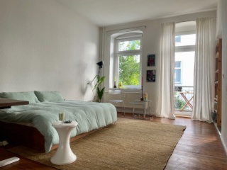 21. Sept - 5. Oct 2026 cozy&quiet 2 room zwischenmiete Ostkreuz balcony short term — photo 1