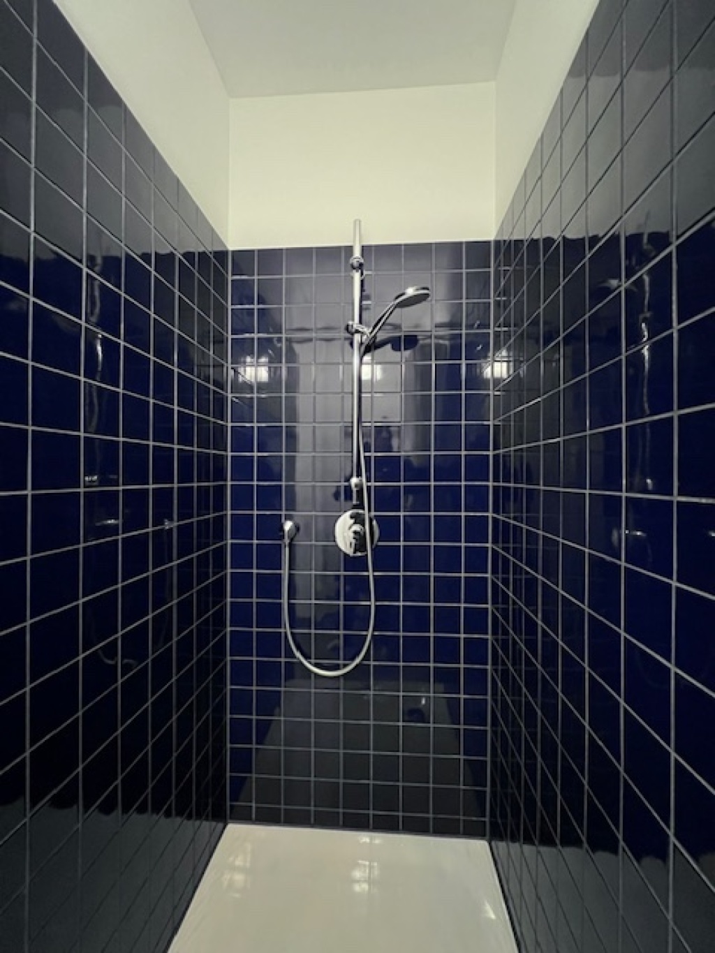 tolles möbliertes Apartment in Stuttgart-Weilimdorf frei ab 01.09. 2026 – Glemsgaustr. 42, 70499 Stuttgart Weilimdorf – Vorschaubild 4