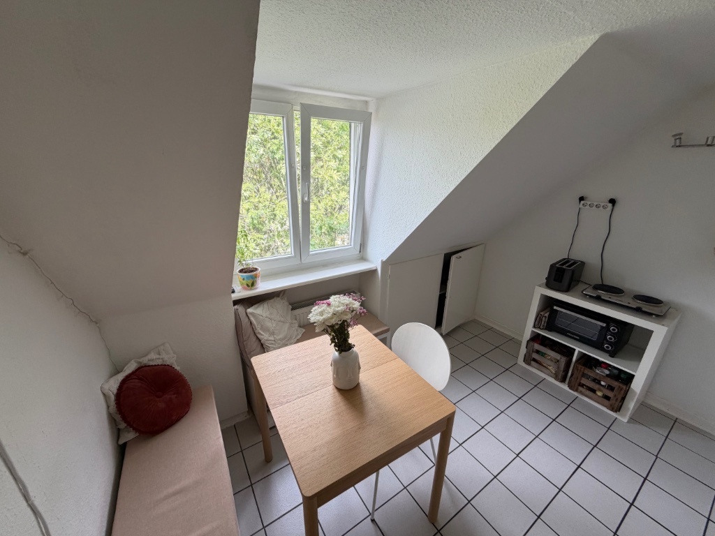 Möblierte 2-Zimmer-Wohnung in der Südstadt – 3 Wochen Zwischenmiete – Rolandstraße, 50677 Köln Neustadt-Süd – Vorschaubild 5