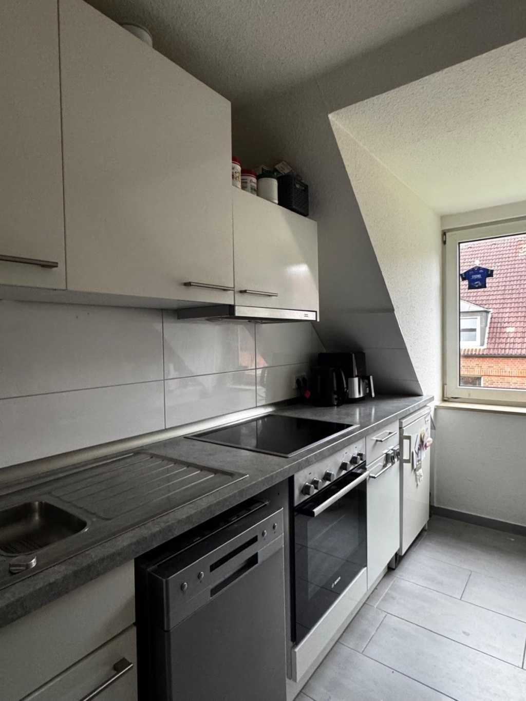 Gemütliche 2,5 Zimmer Maisonette-Wohnung in Hamburg – Am Sooren, 22149 Hamburg Rahlstedt – Vorschaubild 2