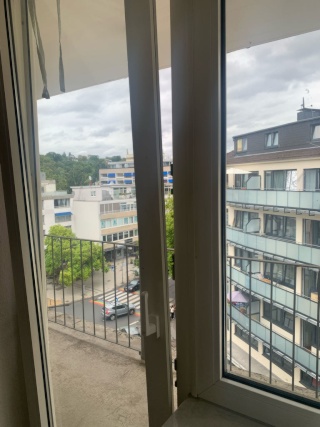 Anzeigenbild: 2 zimmer wohnung mit Balkon ! Wiesbaden mitte