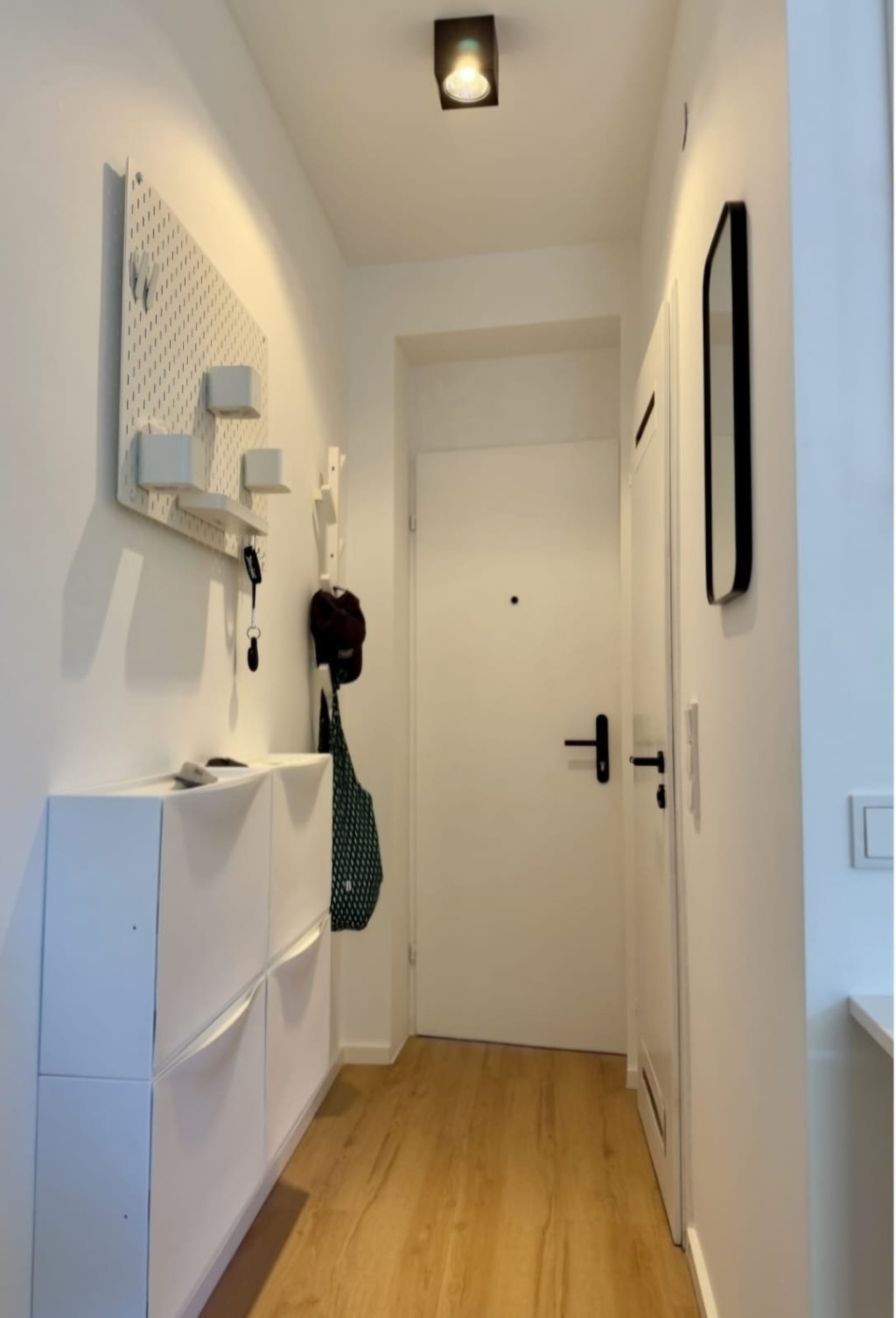 Balkon + Garten: Möblierte und frisch renovierte 1 Zimmer-Wohnung in der Innenstadt – Steinstr, 50676 Köln Altstadt-Süd – Vorschaubild 7