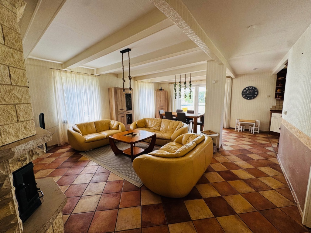 WG-Zimmer Friedrichsfelde Marzahner Chaussee 204 - Wohnzimmer