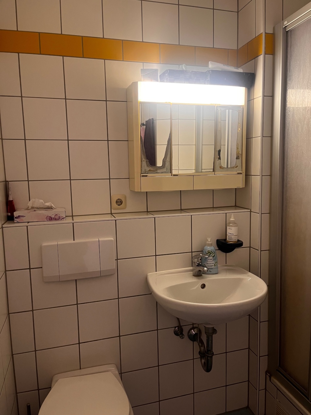 Untermiete Einzimmerwohnung frei ab jetzt – Hartmannstraße 127, 91052 Erlangen Erlangen-Süd – Vorschaubild 3