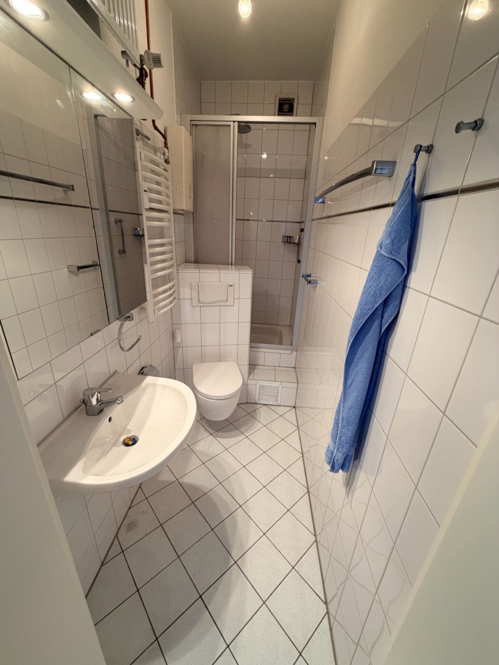 Freundliche 2-Zimmer-Wohnung mit Balkon und hochwertiger Einbauküche in zentraler Lage von Paderborn – Am Westerntor 9, 33098 Paderborn Kernstadt – Vorschaubild 6
