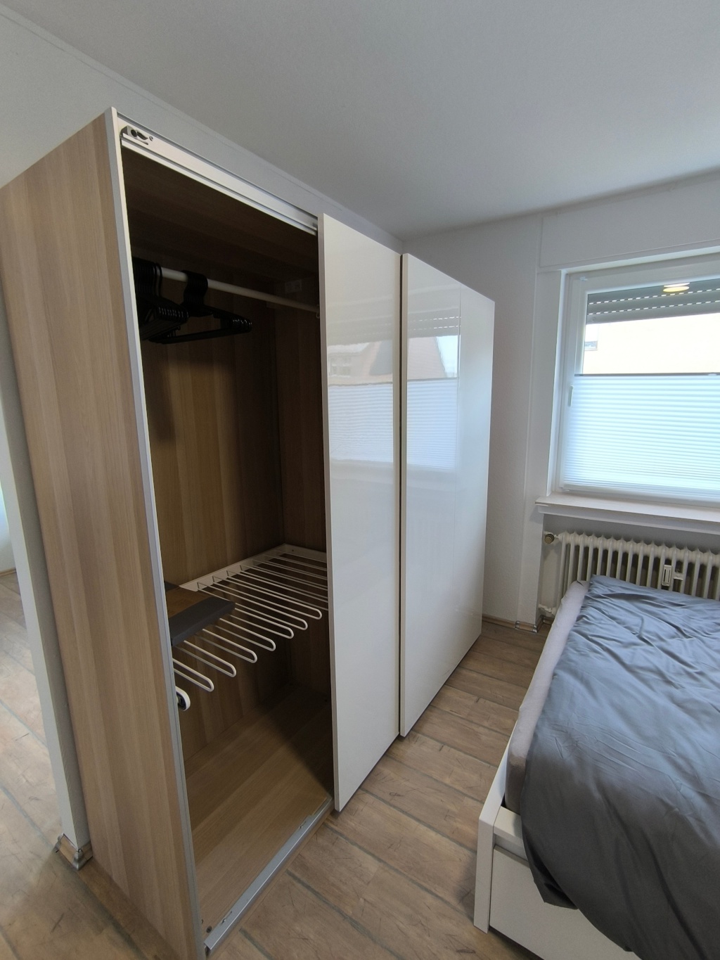 Möbliertes 1,5-Zimmer-Studentenapartment 40m2 mit Balkon in Bielefeld-Theesen – Kahler Krug 10, 33739 Bielefeld Theesen – Vorschaubild 9