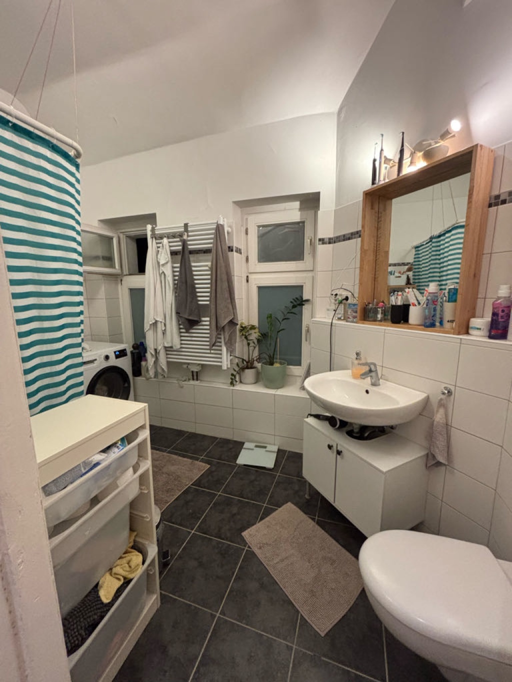 Habitación en WG Charlottenburg Stuttgarter Platz - bad