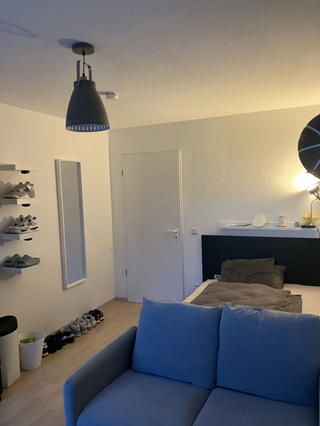 WG-Zimmer Neutor Rudolf-Harbig-Weg - Bild 2