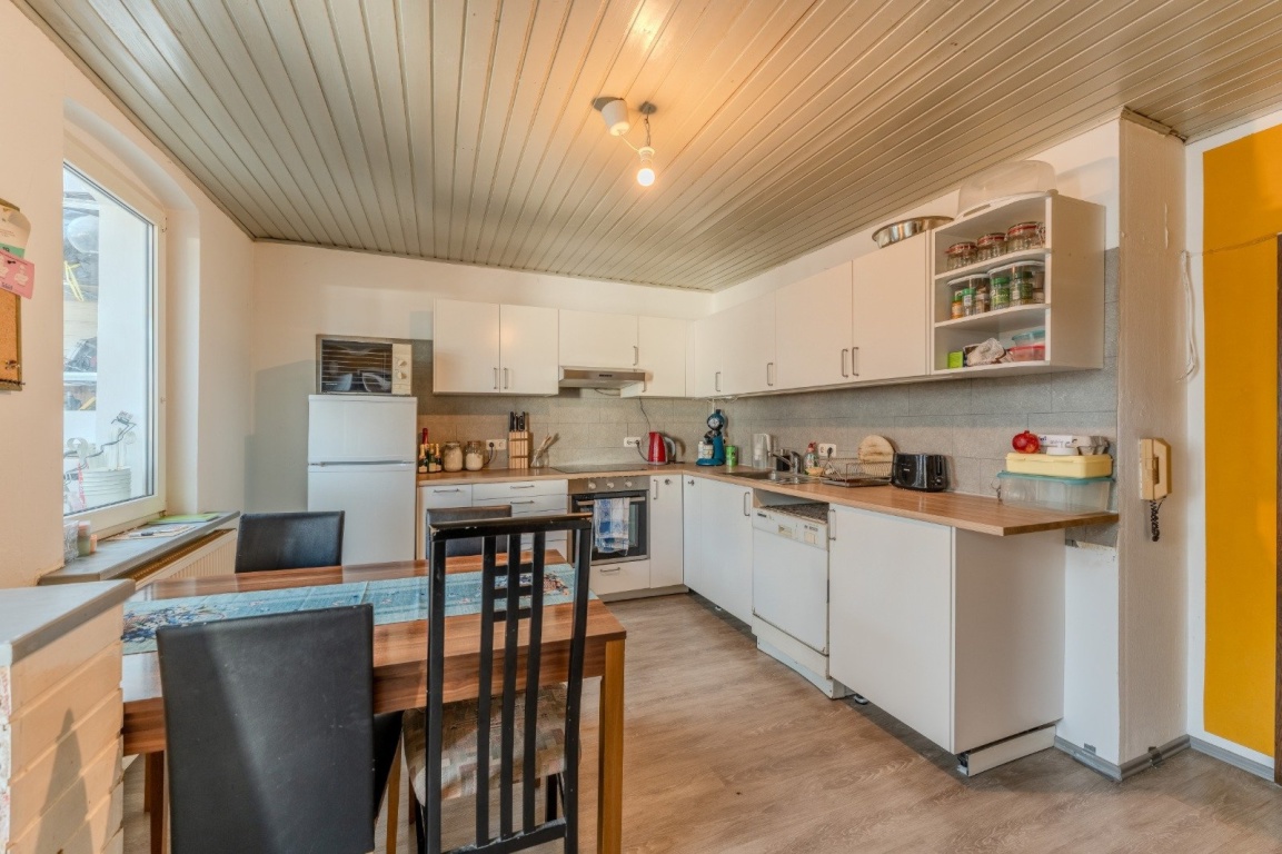 Große 4,5 Zimmerwohnung 171m2 nahe Zentrum, Feki und Bahnhof – Nürnberger Straße 131, 96050 Bamberg Süd – Vorschaubild 8