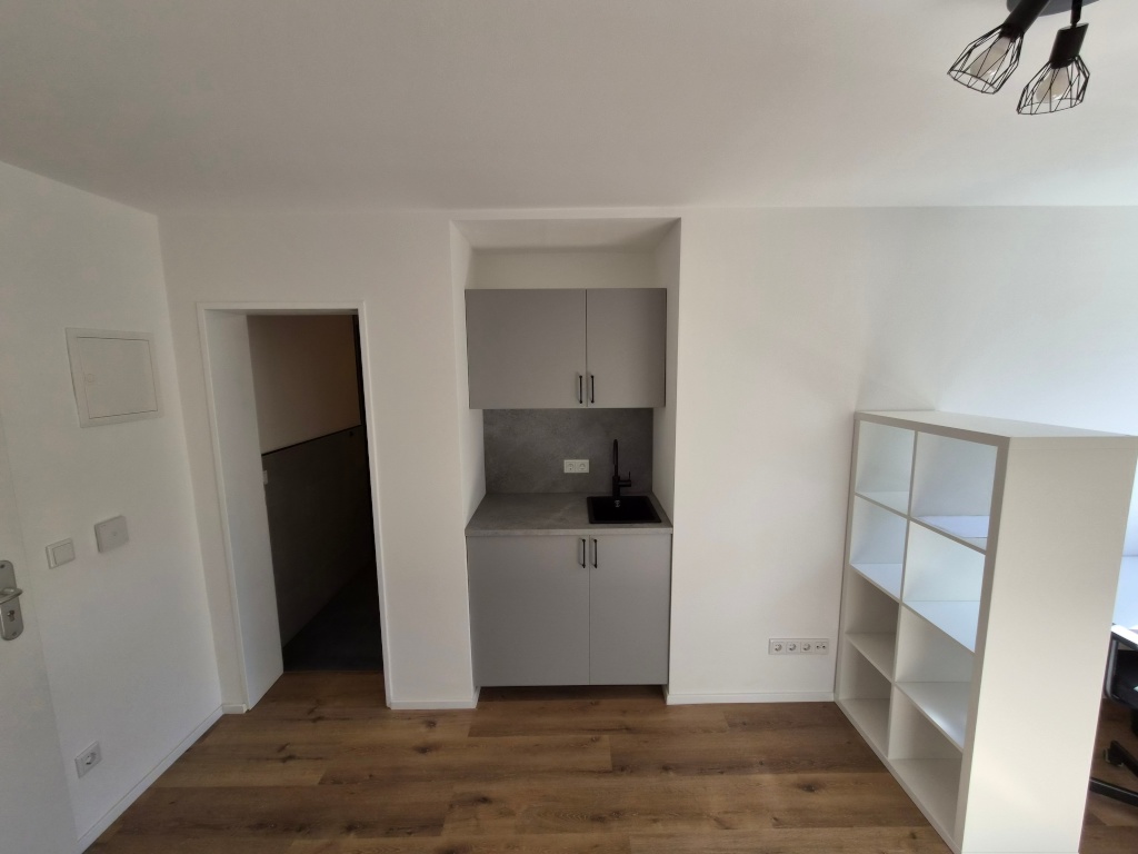 möbliertes Studentenapartement in Erlangen/Sieglitzhof – Rennesstraße 41, 91054 Erlangen Sieglitzhof – Vorschaubild 2
