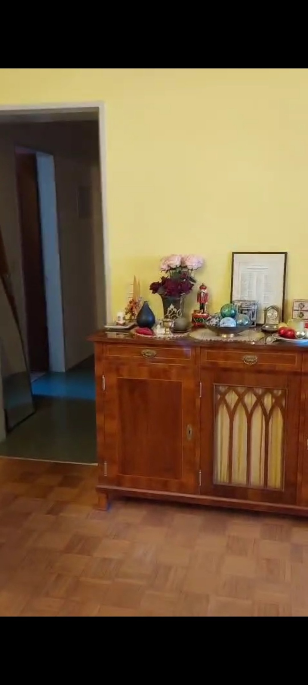 Habitación en WG Altstadt Graf-Pocci-Weg - Wohnzimmer/ Diele