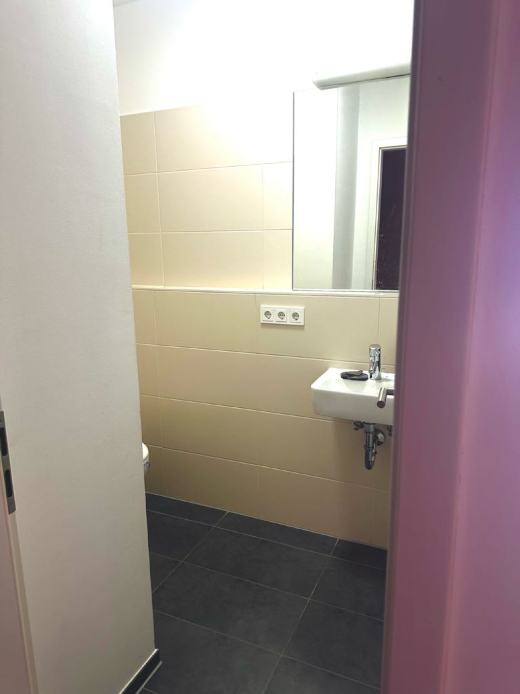 Flat Gallus Europa-Allee 131 - picture 4