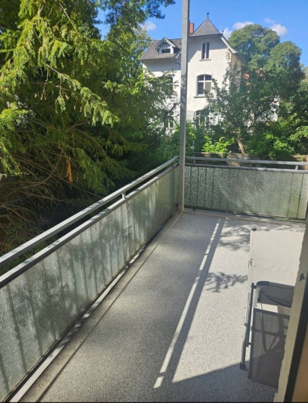 2 Zi Wohnung - Berlin Zehlendorf - 105,5 qm - Einbauküche - möbliert - WG tauglich - Hochparterre - Balkon - € 1800 warm – Bergengrünstrasse 25, 14129 Berlin Zehlendorf – Vorschaubild 10