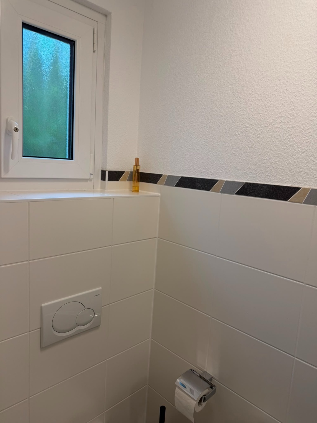 WG-Zimmer Garching b. München Rudolf-Schöppe-Weg 20 - WC EG