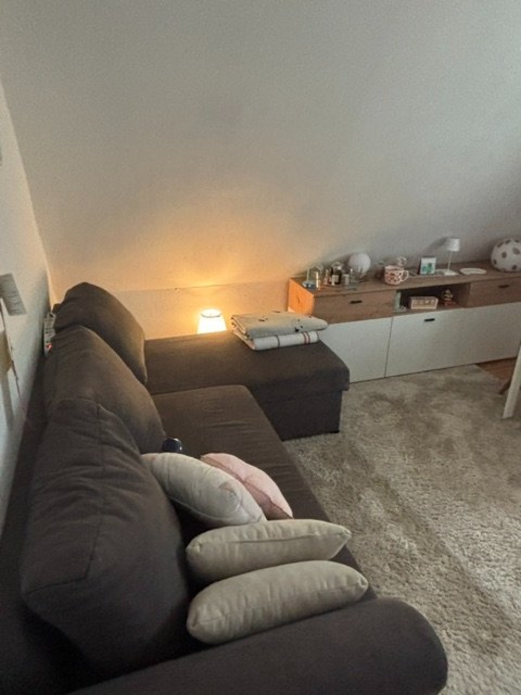 WG-Zimmer Schölerberg Ravensbrink 9a - Wohnzimmer
