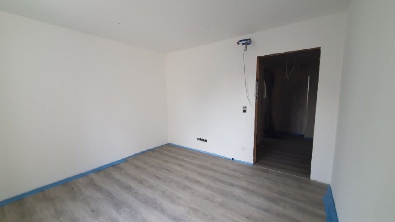 Habitación en WG Untertürkheim Beutelsbacher Straße 1 - Zimmer 1b