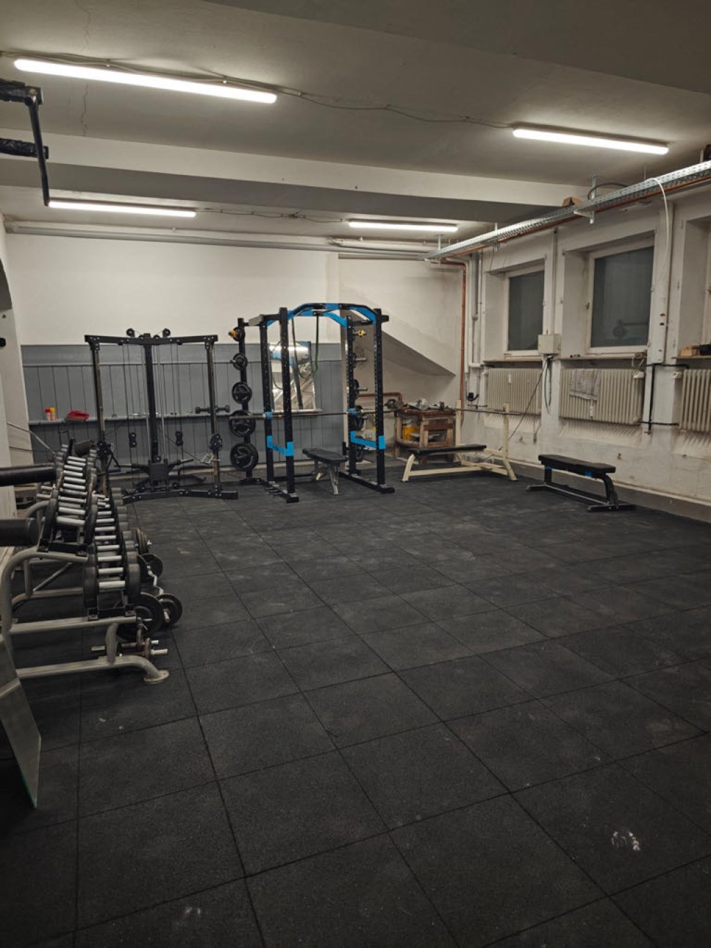 WG-Zimmer Ost Haußmannstraße 46 - Fitnessraum