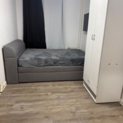 Suche Mitbewohnerin — photo 1