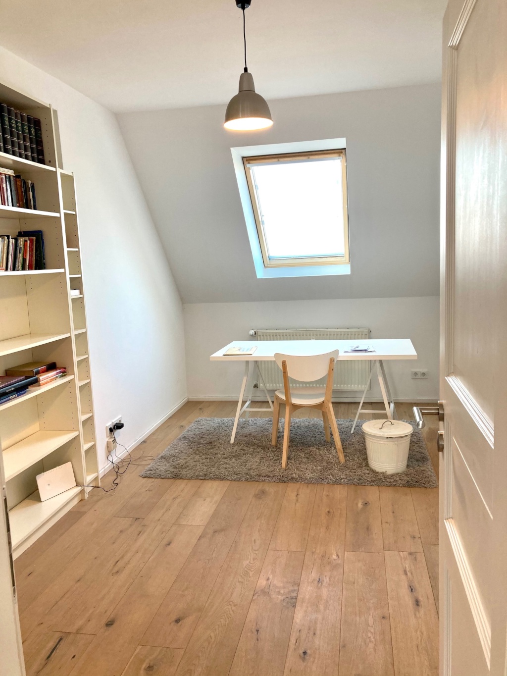 ☀️ Möbliert - Ruhige 3-Zimmer-Dachgeschosswohnung mit Dachterrasse mitten in Friedrichshain – Warschauer Straße, 10243 Berlin Friedrichshain – Vorschaubild 7