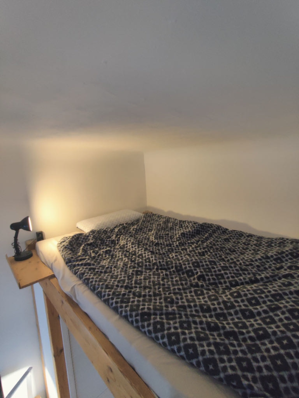 WG-Zimmer Pluggendorf Josefstraße - Dein Zimmer