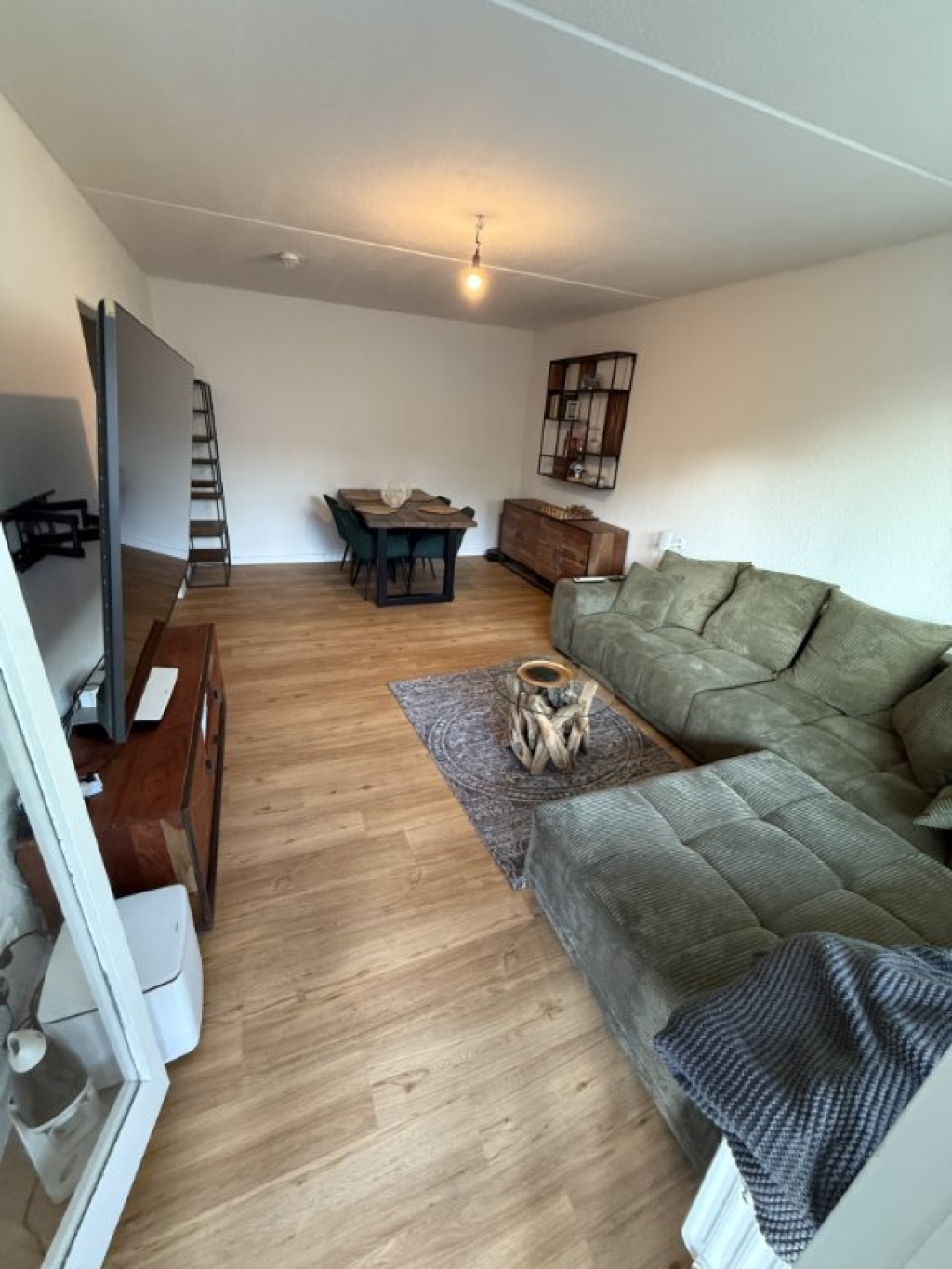Schöne möblierte 3-Zimmer Wohnung sucht Mieter – Ortolanweg, 12359 Berlin Berlin – Vorschaubild 2