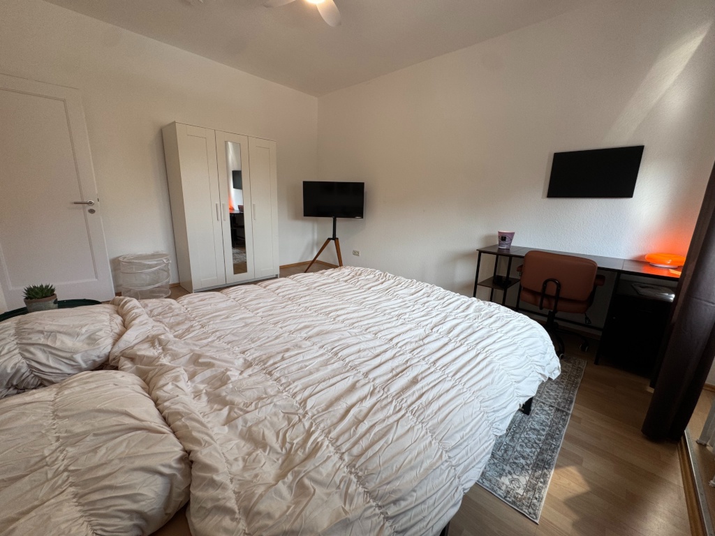 WG-Zimmer Dornbusch Lucaestraße 15 - Zimmer Nr. 1: €760 Pauschal