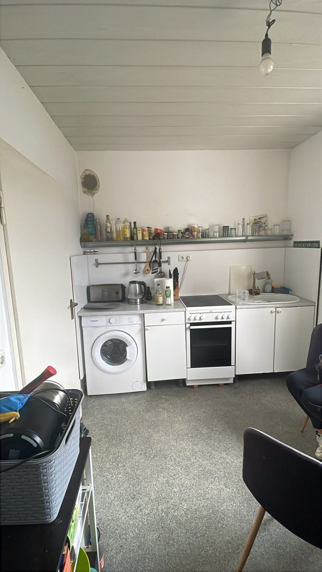 Nachmieter gesucht! Komplette Wohnung ab September abzugeben in Mainz Innenstadt in bester Lage! (2 Schlafzimmer, 1 Ankleidezimmer, Küche, Bad, Flur) – Mittlere Bleiche, 55116 Mainz Altstadt – Vorschaubild 9