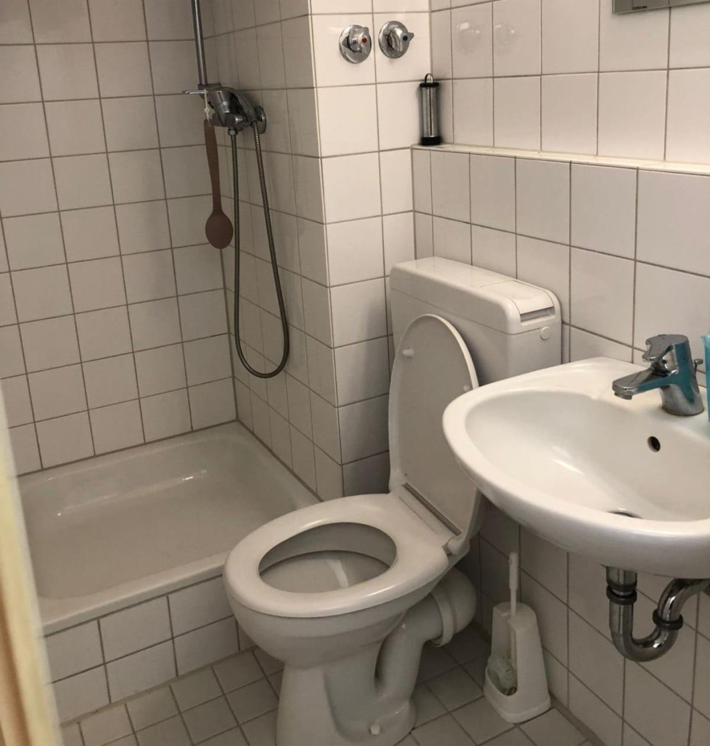 ☀️ Helles möbl. Zimmer mit eigenem Bad 🚿 – 91054 Erlangen Werker – Vorschaubild 2