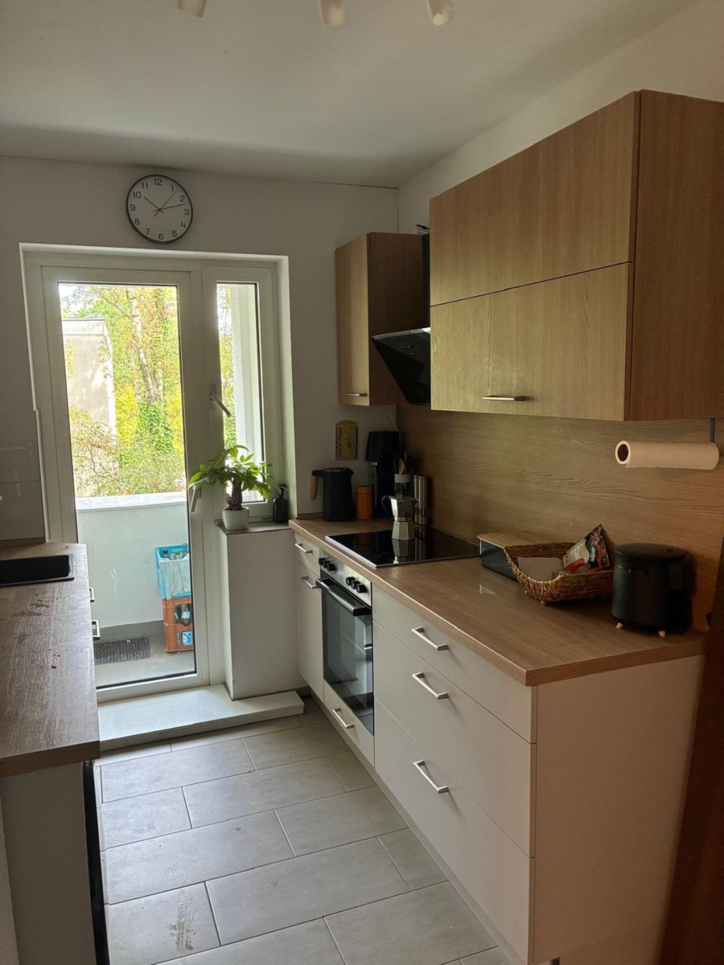 Helle 2-Zimmer-Wohnung in Top-Lage Lindenthal/Sülz | möbliert | 08.09.–21.11. – Laudahnstr. 6, 50937 Köln Köln – Vorschaubild 3