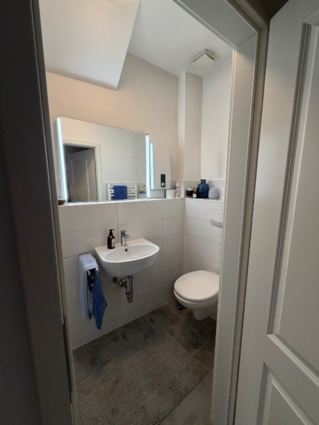 Möblierte 2-Zimmer-Wohnung | 47 m2 | Essen-Rüttenscheid – Rosastraße, 45130 Essen Rüttenscheid – Vorschaubild 5