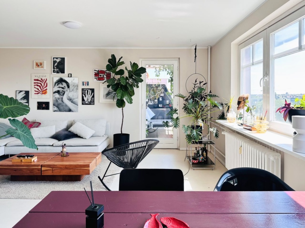 Bright 75sqm Apartment with amazing view in Kreuzberg - 3-6month