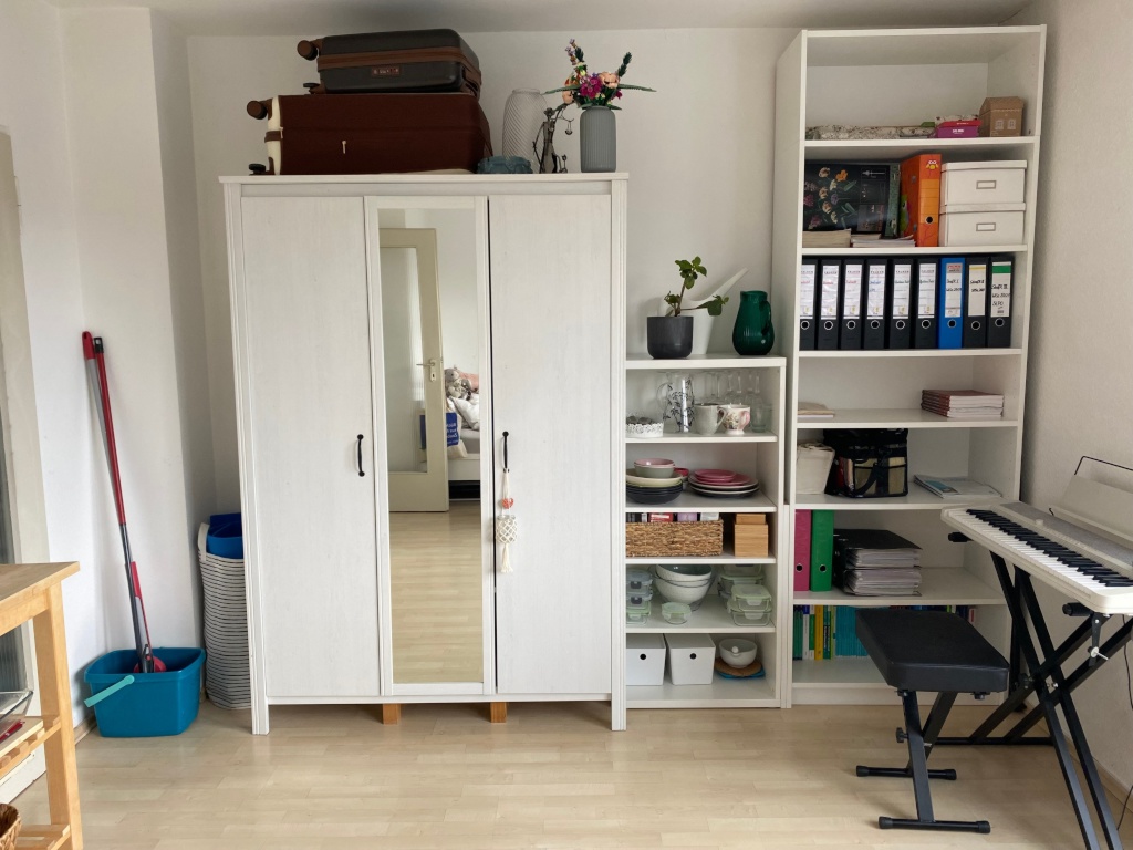 (Anfragestopp) helle Wohnung mit Balkon in der Innenstadt – Gabelsbergerstraße, 91052 Erlangen Innenstadt – Vorschaubild 6