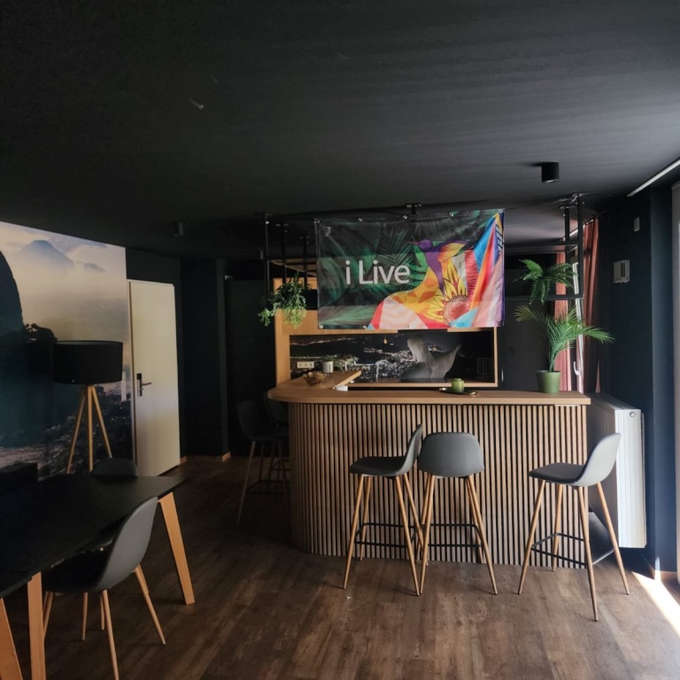 Möbliertes Penthouse-Apartment mit Dachterrasse in Heilbronn — Urban Living – Schmollerstraße 55, 74074 Heilbronn Heilbronn – Vorschaubild 13