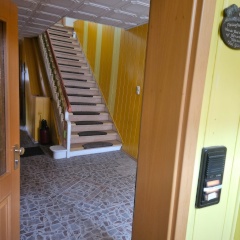 Anzeigenbild: Großes Rheinhaus in Zentral Clausthal zu Mieten
