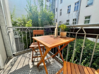 14. Sept - 5. Oct 2026 cozy&quiet 2 room zwischenmiete Ostkreuz balcony short term — photo 1